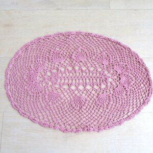 Vintage Handmade Crocheted Oval Doily Mauve Pink Lace Pattern Home Decor 19.5"